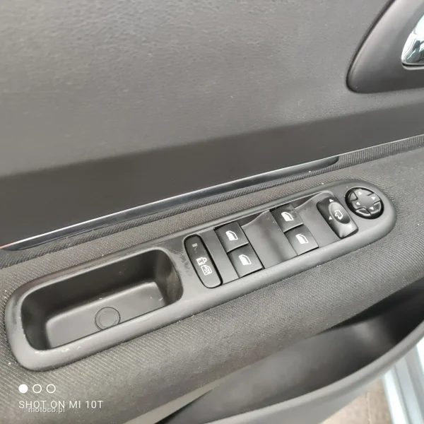Peugeot 5008 20