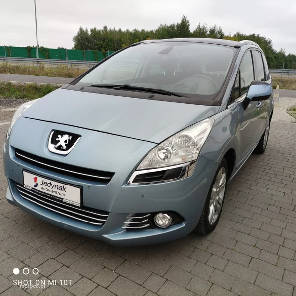 Peugeot 5008 3