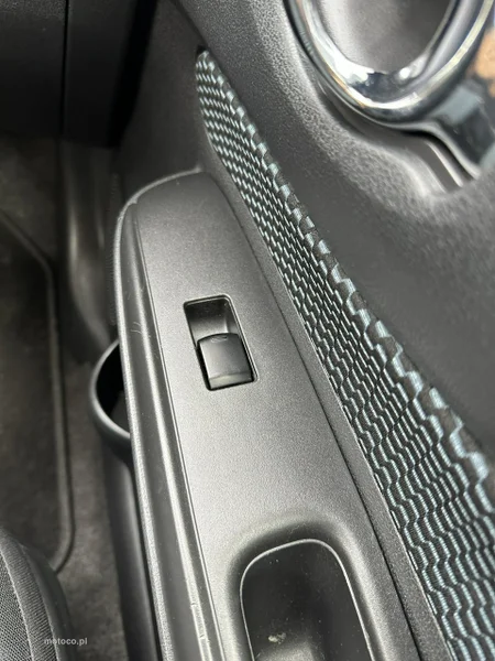 Nissan Note 25