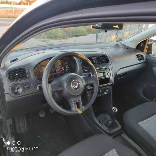 Volkswagen Polo V 6R 17