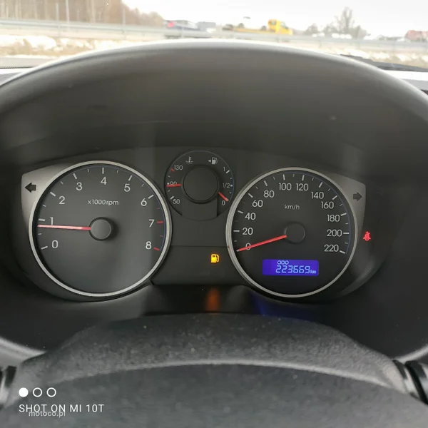 Hyundai i20 24