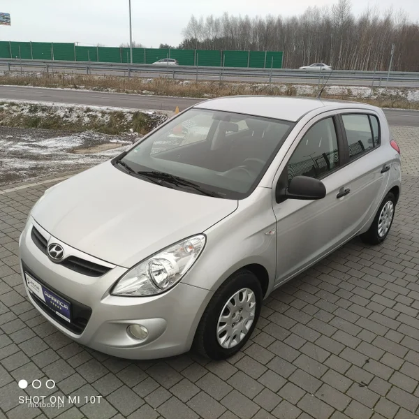 Hyundai i20 6