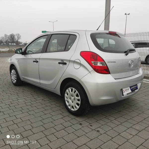 Hyundai i20 9