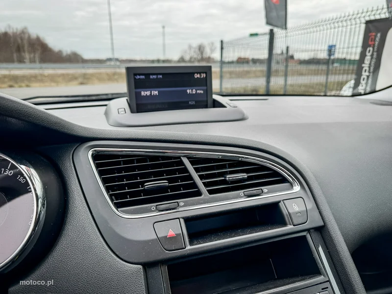 Peugeot 5008 15