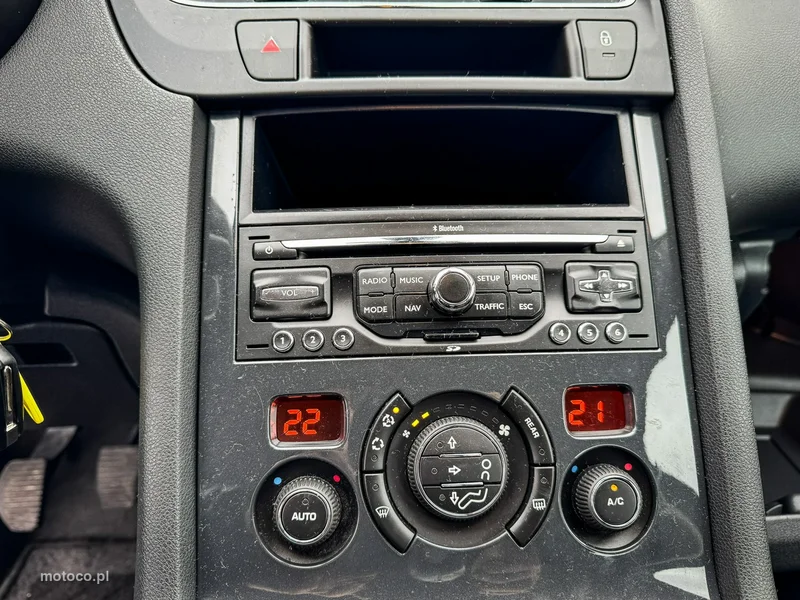 Peugeot 5008 16