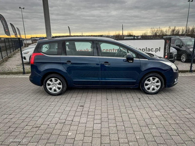 Peugeot 5008 3