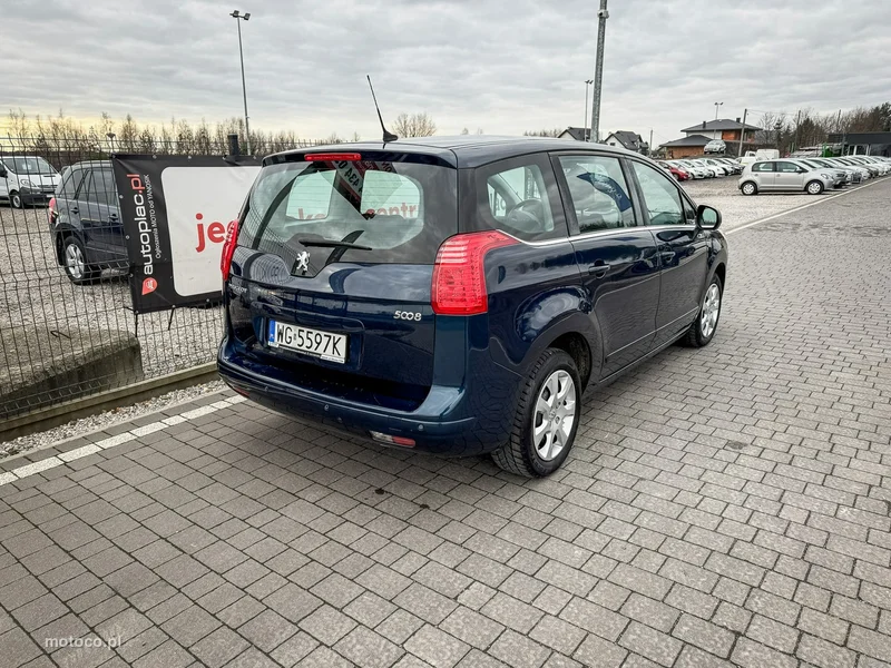 Peugeot 5008 5
