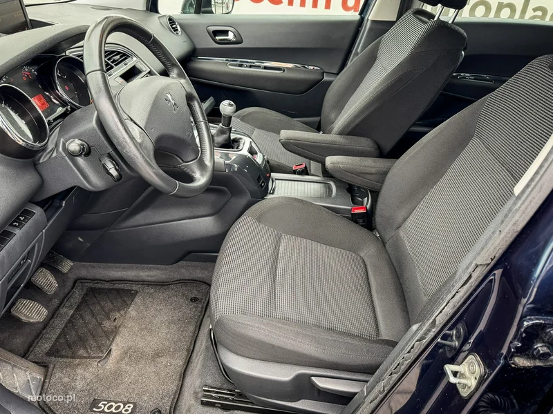 Peugeot 5008 10