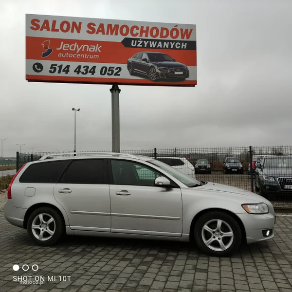 Volvo V50 7