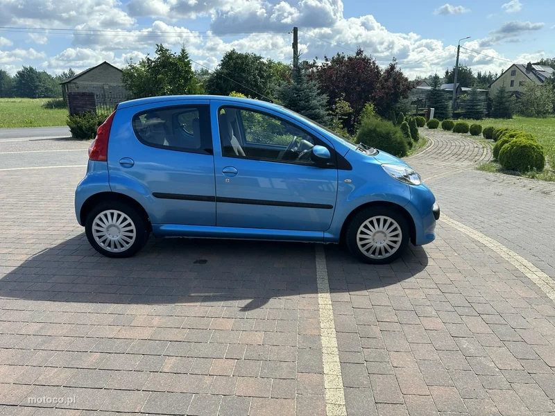 Peugeot 107 16