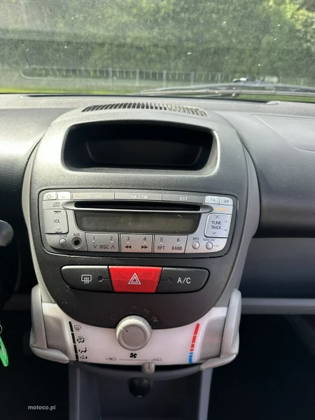 Peugeot 107 23
