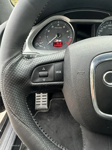 Audi S6 16