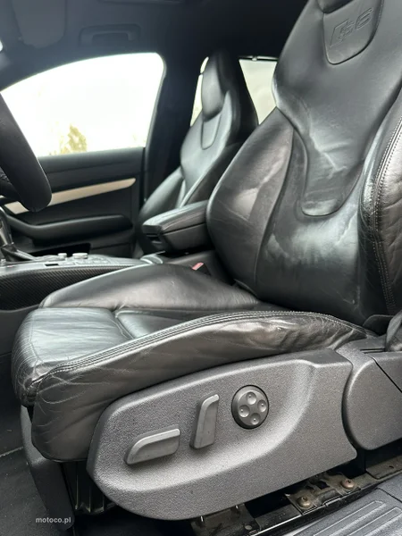 Audi S6 41