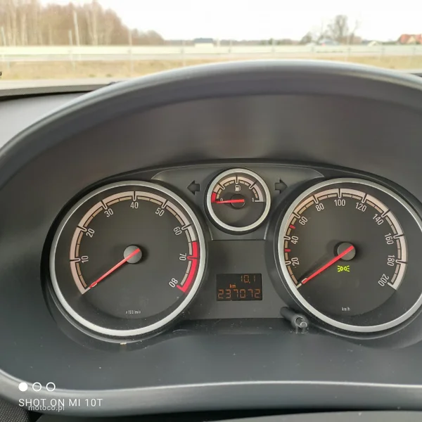 Opel Corsa D 15
