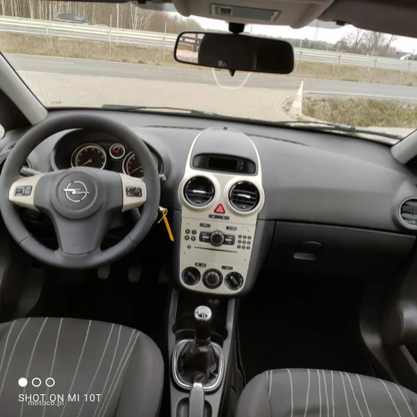 Opel Corsa D 20