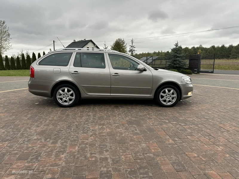 Skoda Octavia II 11