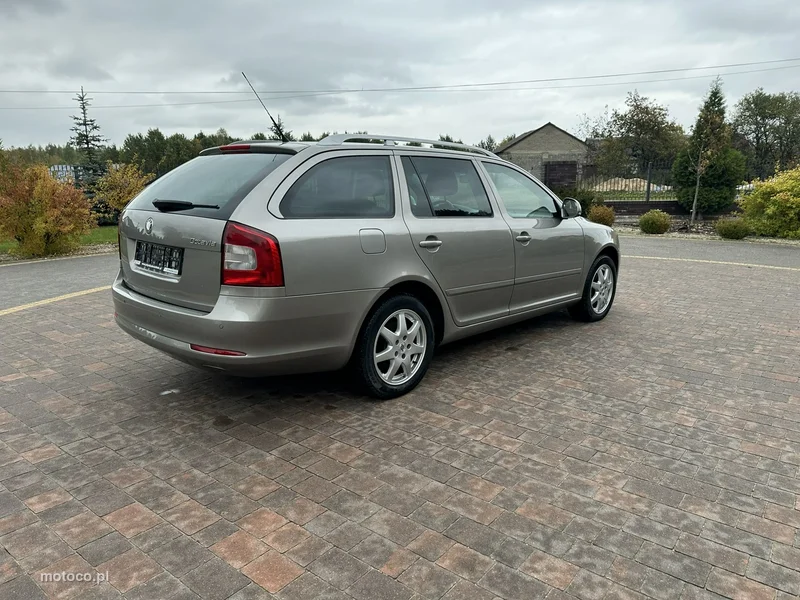 Skoda Octavia II 10