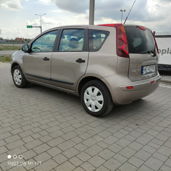 Nissan Note 8