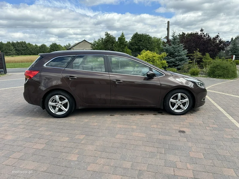 Kia Cee'd 8