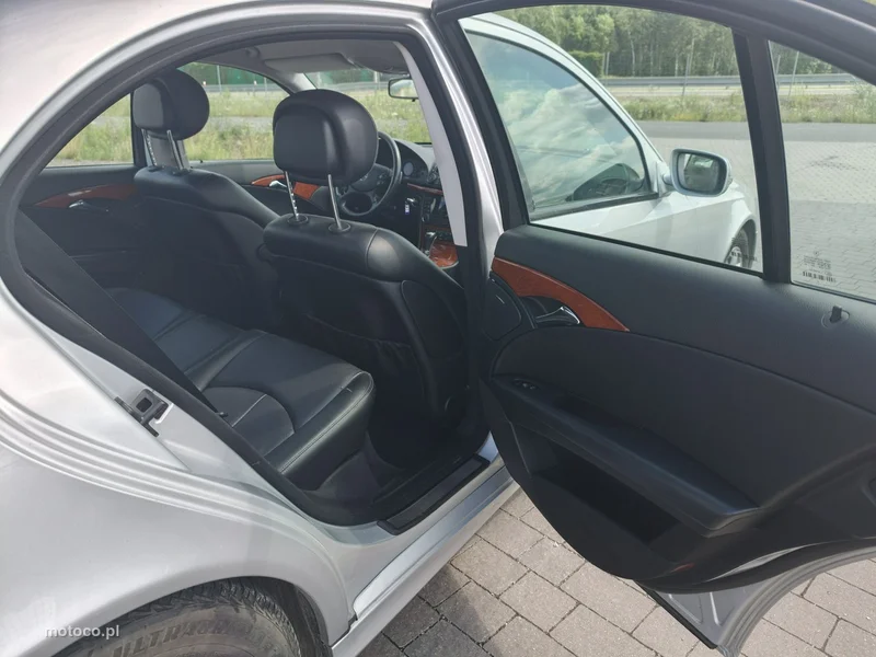 Mercedes-Benz Klasa E W211 E 280 17