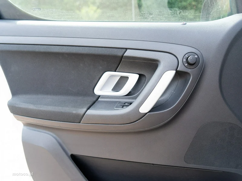 Skoda Roomster I 23