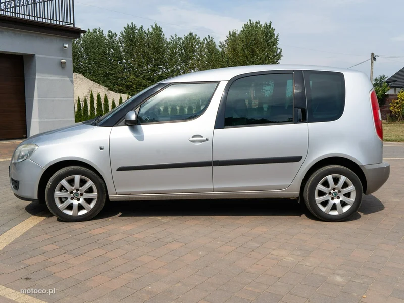 Skoda Roomster I 10