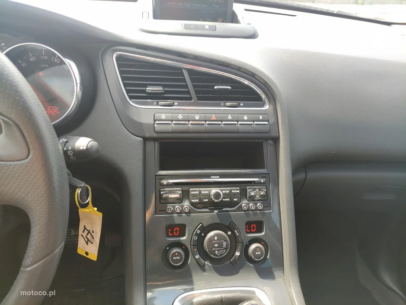 Peugeot 5008 19
