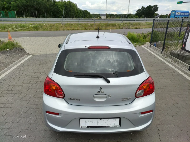 Mitsubishi Space Star 11
