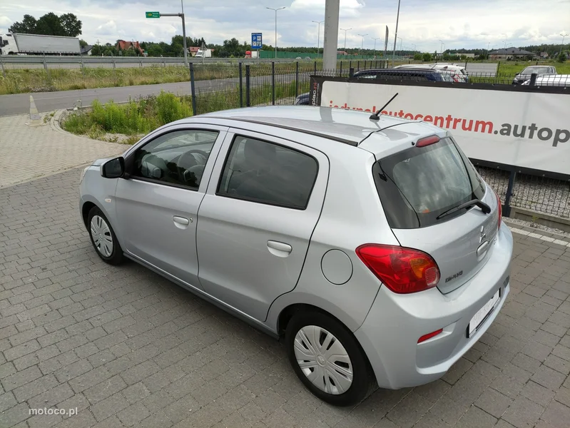 Mitsubishi Space Star 9
