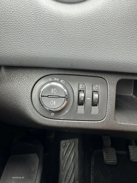 Opel Meriva B 30
