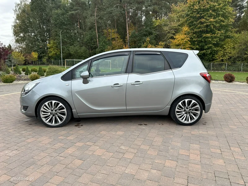 Opel Meriva B 4