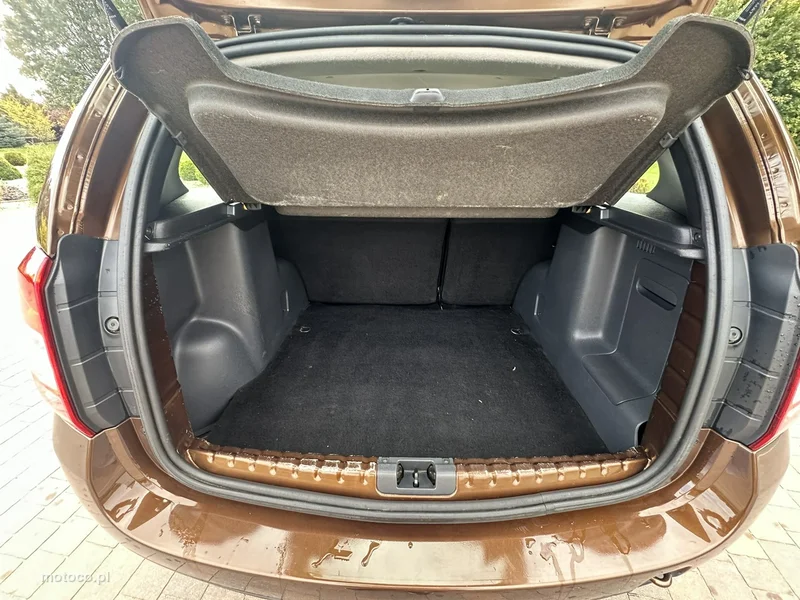 Dacia Duster 13