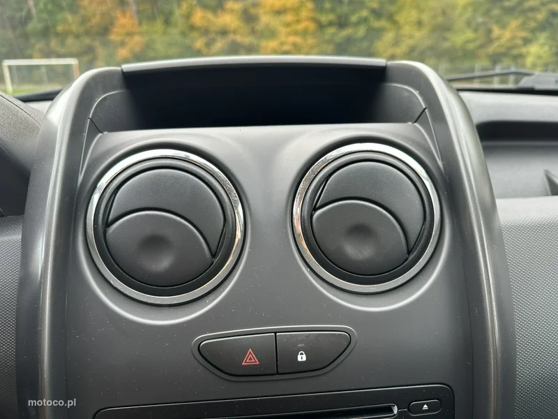 Dacia Duster 21