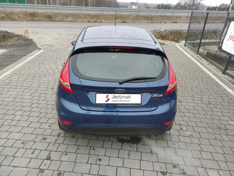 Ford Fiesta VI 11