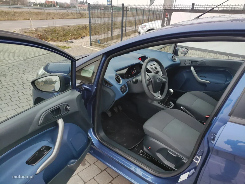 Ford Fiesta VI 16