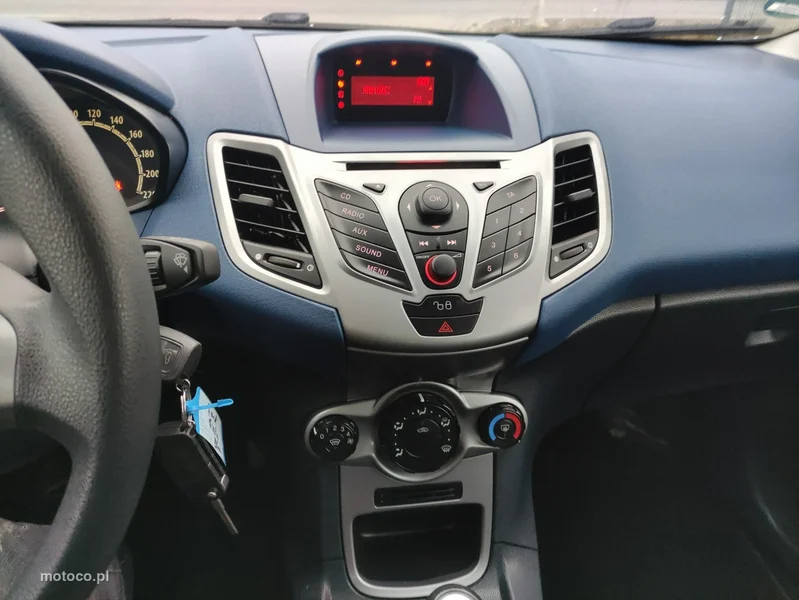 Ford Fiesta VI 19