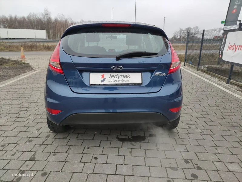 Ford Fiesta VI 10