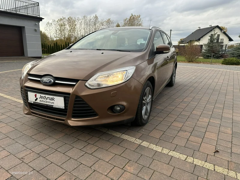 Ford Focus III 3