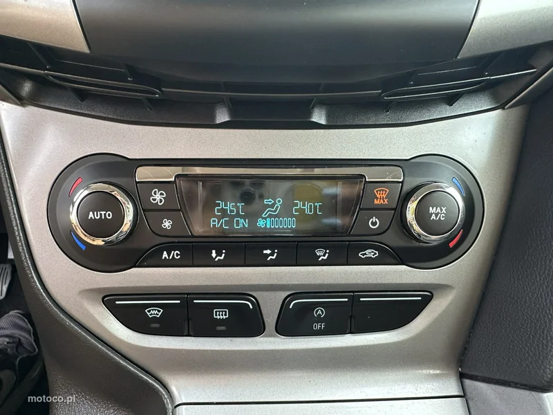 Ford Focus III 24