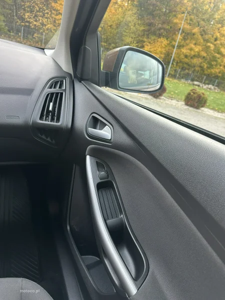 Ford Focus III 31