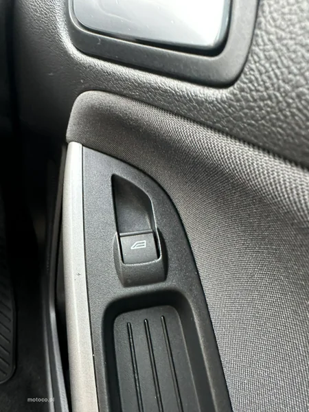 Ford Focus III 32