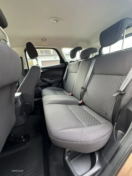Ford Focus III 33