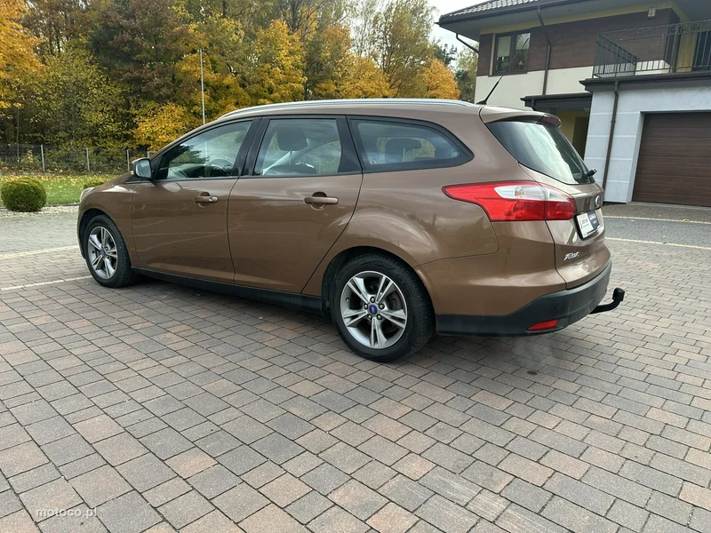 Ford Focus III 6
