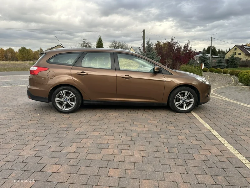 Ford Focus III 10