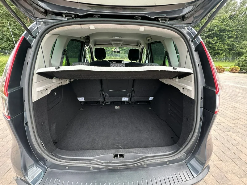 Renault Scenic III 10