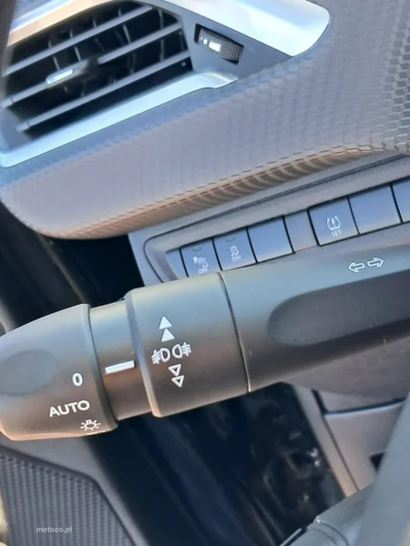 Peugeot 2008 21