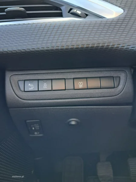 Peugeot 2008 30