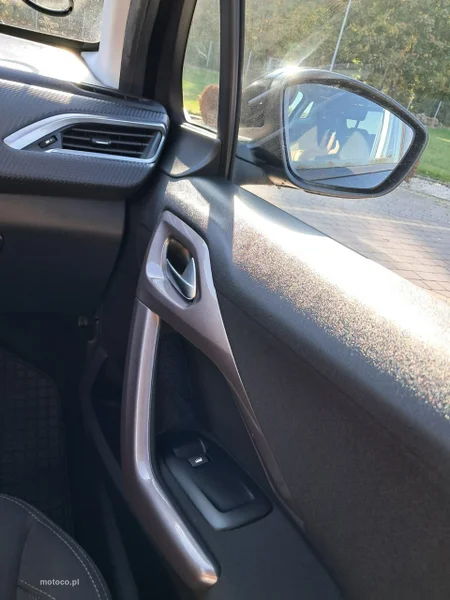 Peugeot 2008 31