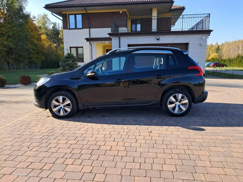 Peugeot 2008 5