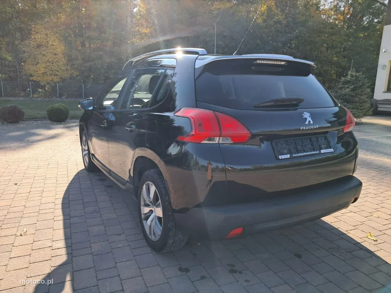 Peugeot 2008 7
